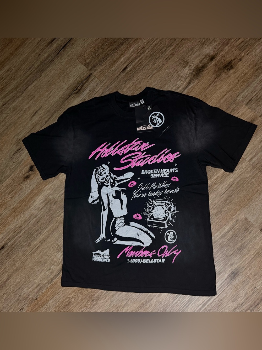 Hellstar Studios Men’s Black Graphic Tee - Pink & White Print